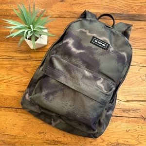 Dakine 365 Mini Camo 12L Backpack